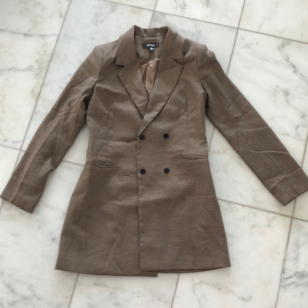 Long double breasted blazer